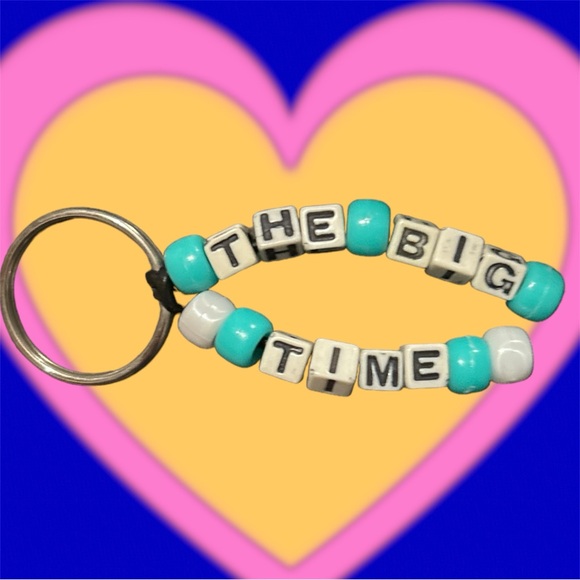 Handmade Beaded Keychains - Picture 5 of 9